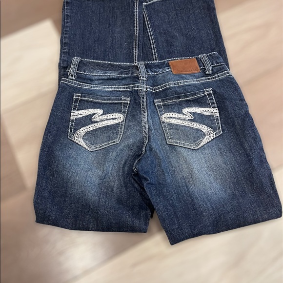 Maurices Jeans Size 0 Reg - Picture 2 of 3